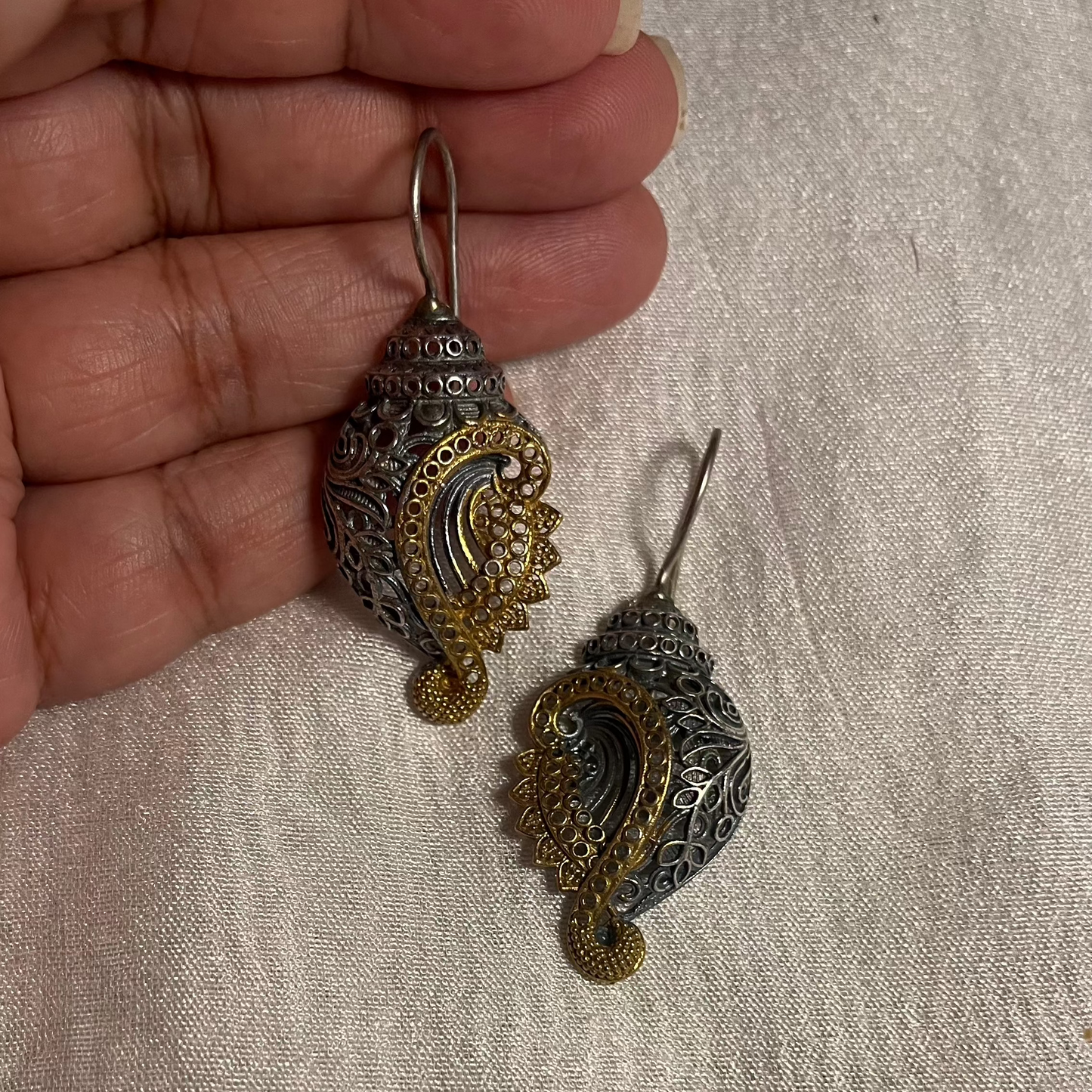 Shankh Earrings