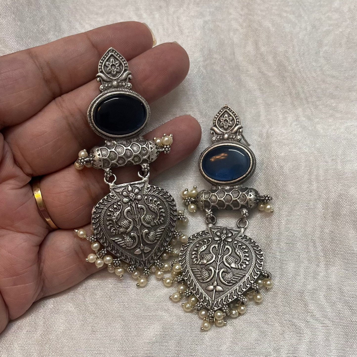 Mini's Gold Dangler Earrings