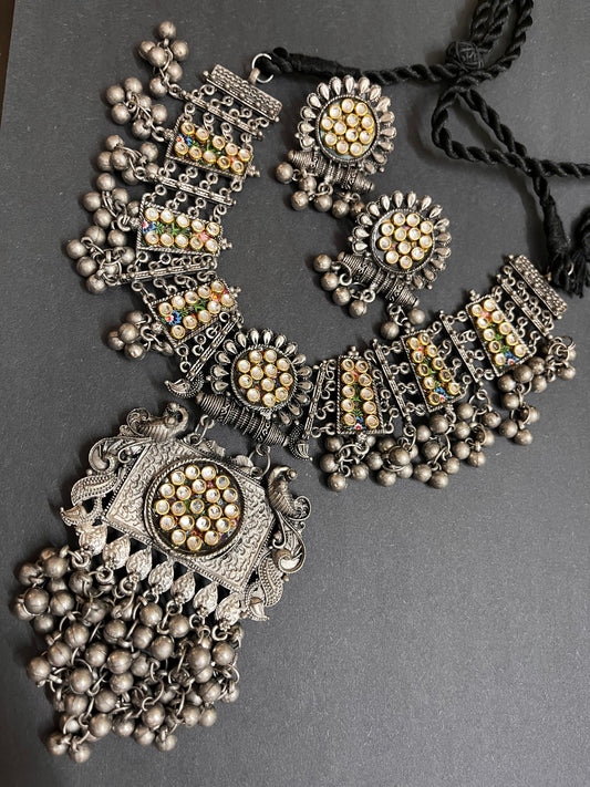 Swarnika Choker with beautiful earrings