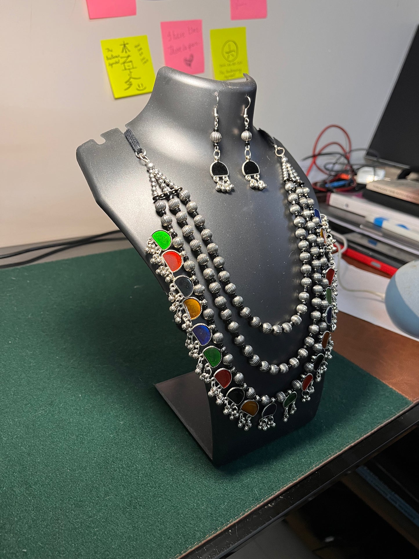 Multicolour Manihaar